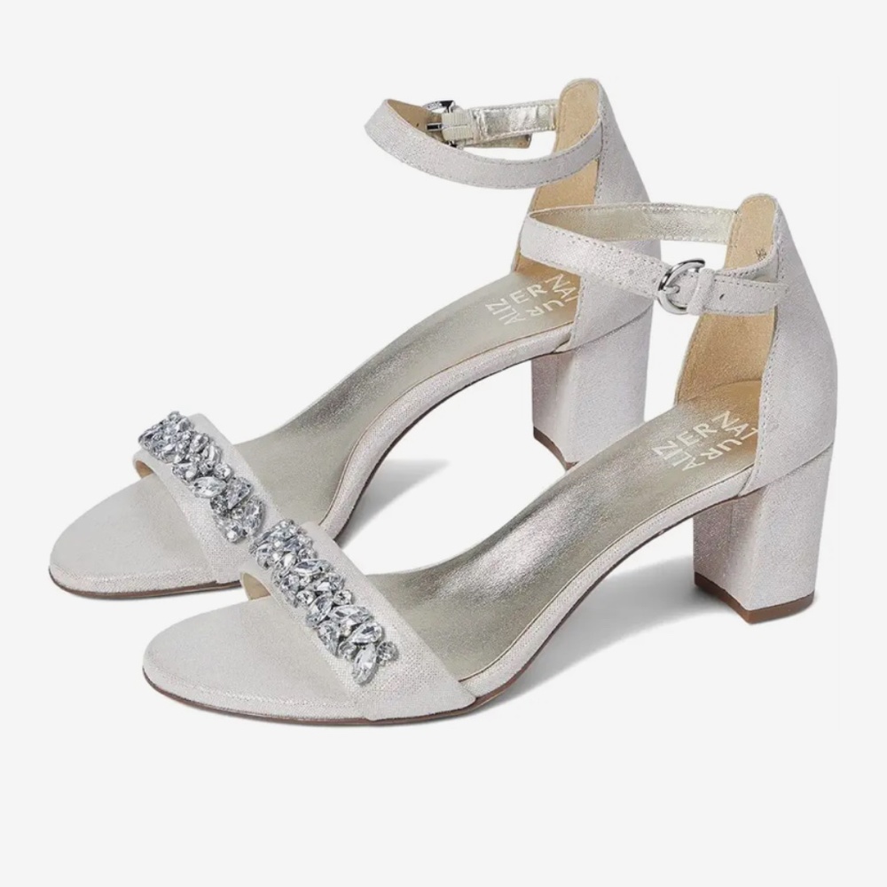 NWT Naturalizer Women's Vera2 Ankle Straps Heeled Sandal - Picture 1 of 10